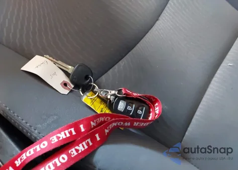 2015 Hyundai Elantra Se z USA, uszkodzony, nr VIN 5NPDH4AE8FH617542